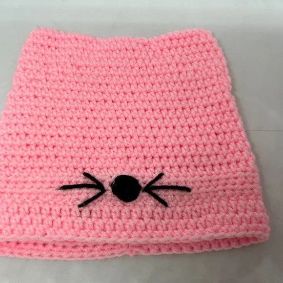Handmade Crochet Light Pink Knit Cap w/Black Accent OS - Picture 8 of 11